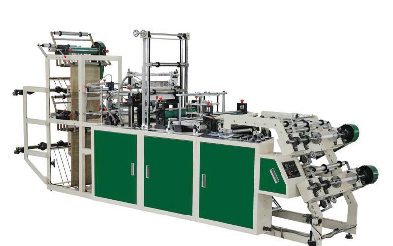 Roll-Fed Bag Making Machine